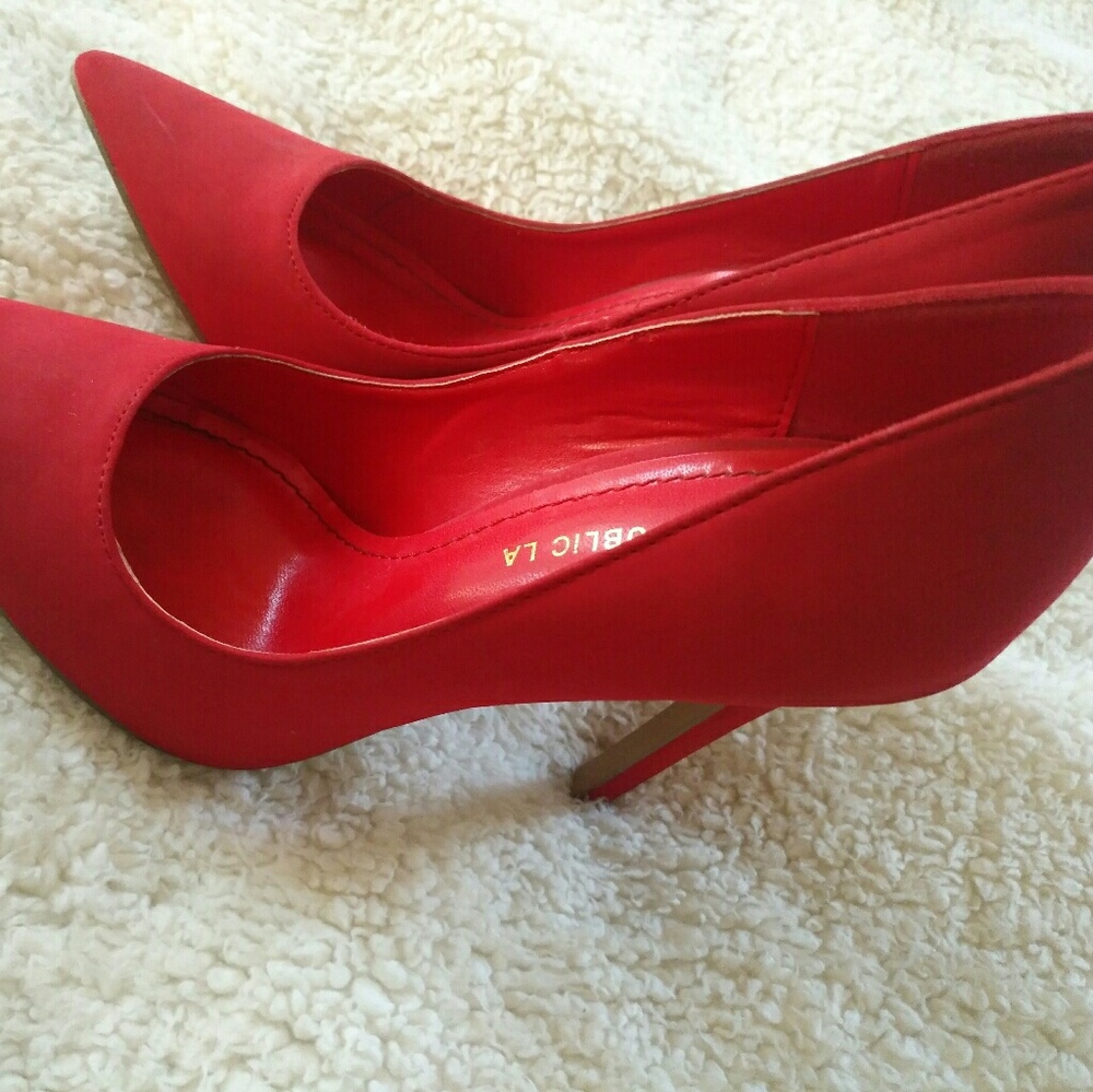 Red Shoes